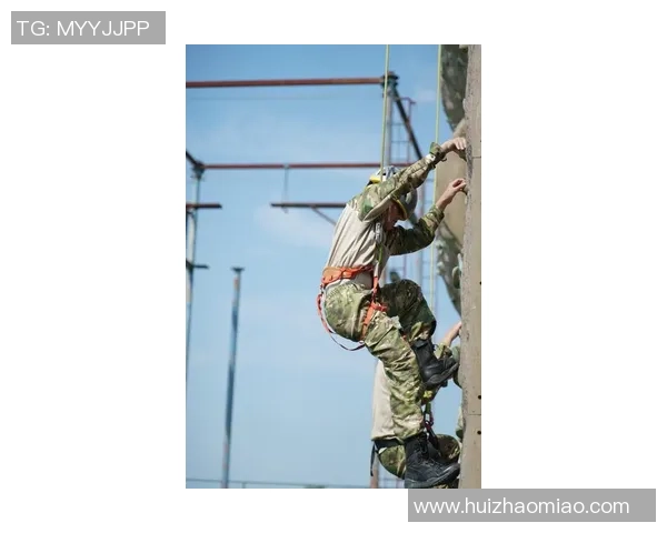 攀岩新手必看:从力量训练到技巧提升的全面入门指南 攀岩新手必看:从力量训练到技巧提升的全面入门指南