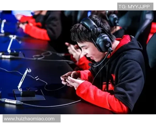 王者荣耀深度解析：揭示WE战队背后的战术意识与团队配合秘诀